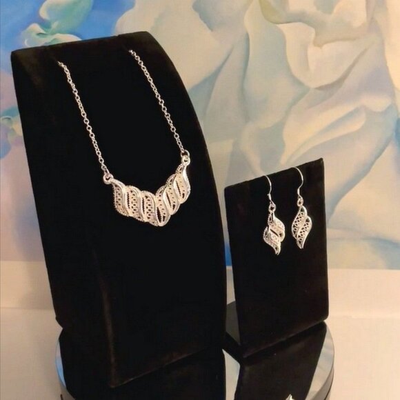 Valery Tianna Sterling Silver Imperial Necklace Earrings Set Gift Packaged
